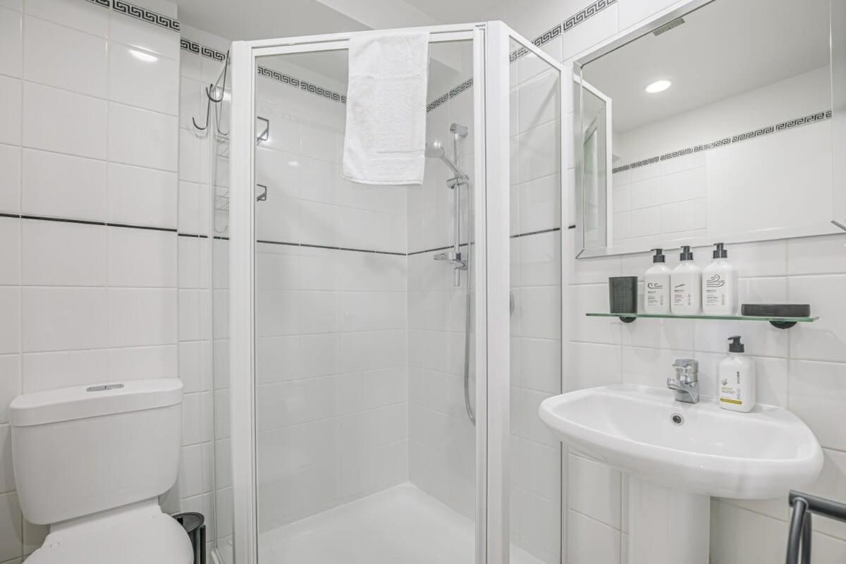 Spacious Character Apartment Auckland Bagian luar foto