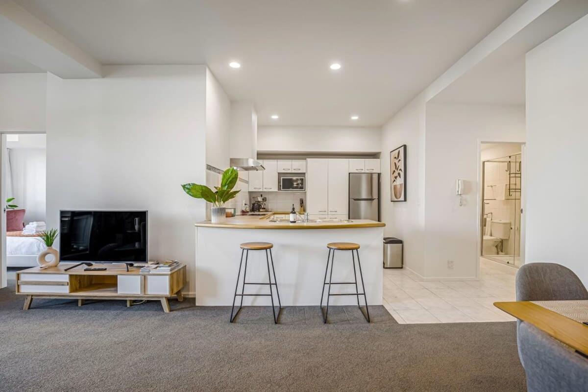 Spacious Character Apartment Auckland Bagian luar foto
